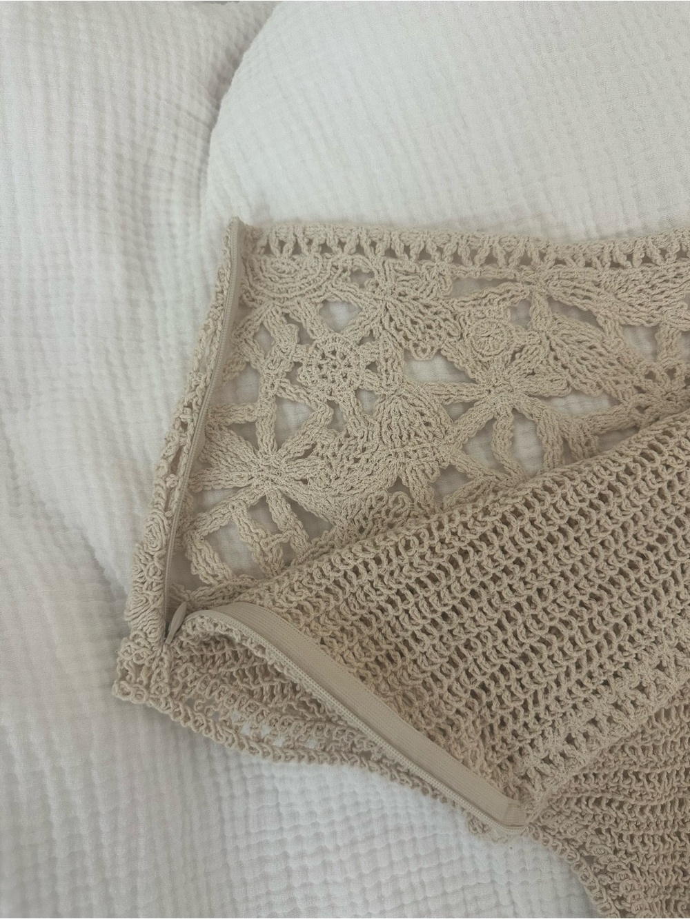 Zara NWOT Ecru Crochet Shorts - Picture 5 of 8